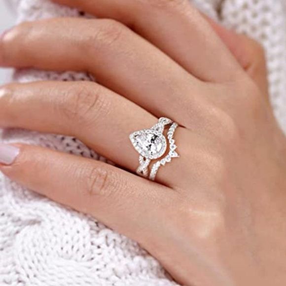 TIGRADE 1.5CT Engagement Ring for Women Teardrop Cubic Zirconia Wedding Band - Picture 2 of 5